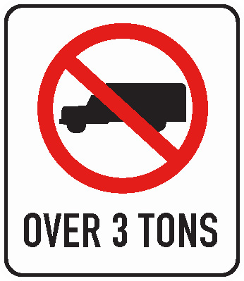 No trucks over 3 tons sign